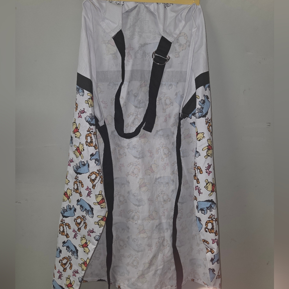 Disney Winnie the Pooh Apron - Picture 4 of 5